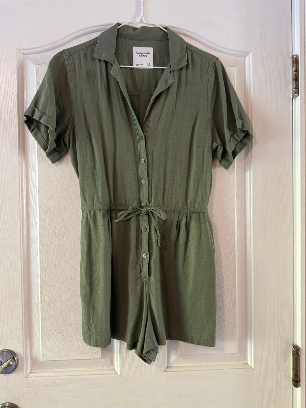 Abercrombie & Fitch Olive Green Utility Romper Size Small Button Front Tie Waist